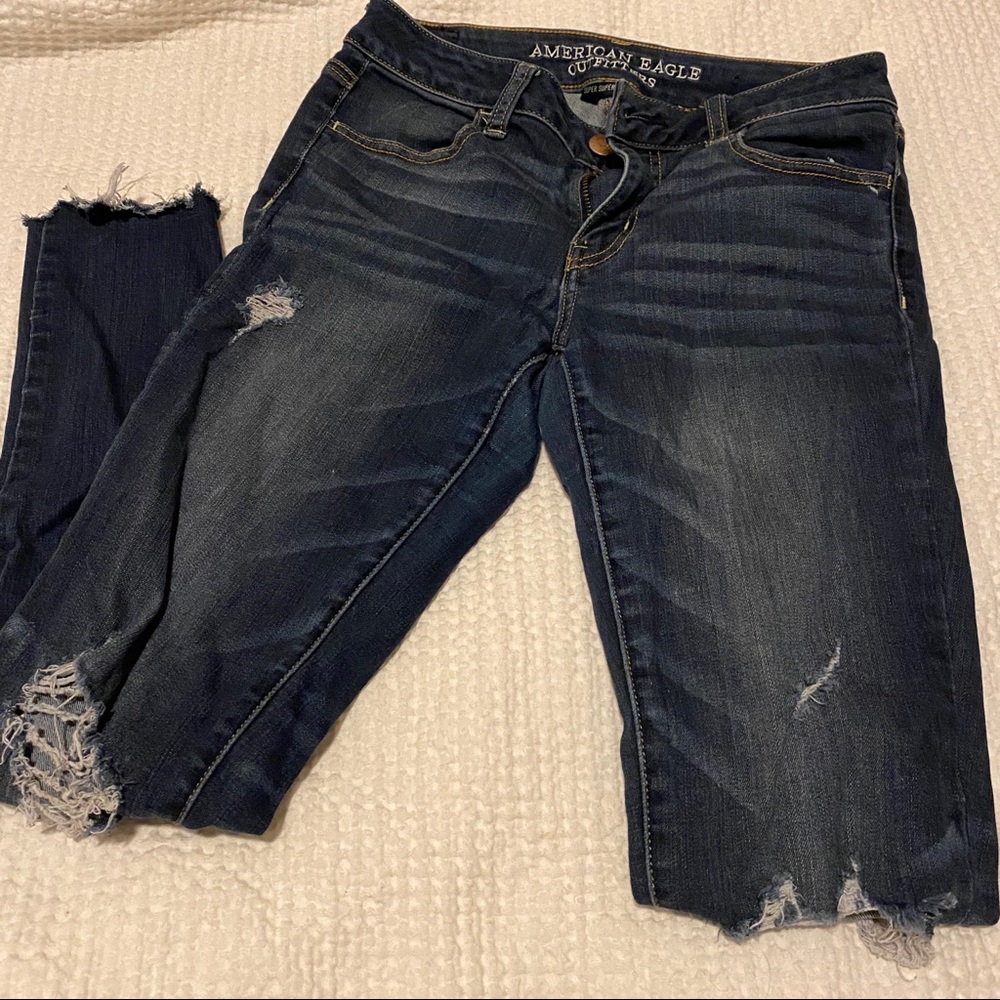 Size 4 American Eagle skinny jeans